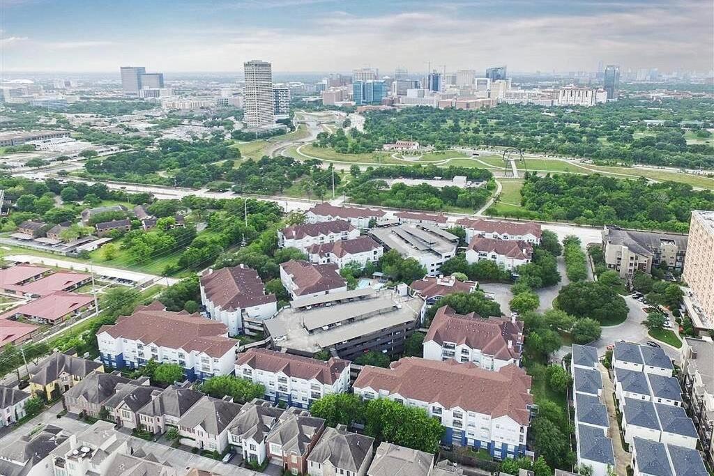 Newly Furnished 1Br Apartment W/ Hermann Park View Houston Bagian luar foto