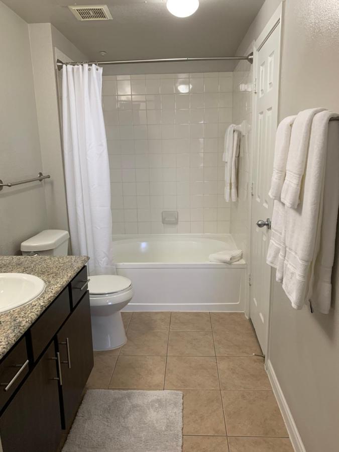 Newly Furnished 1Br Apartment W/ Hermann Park View Houston Bagian luar foto