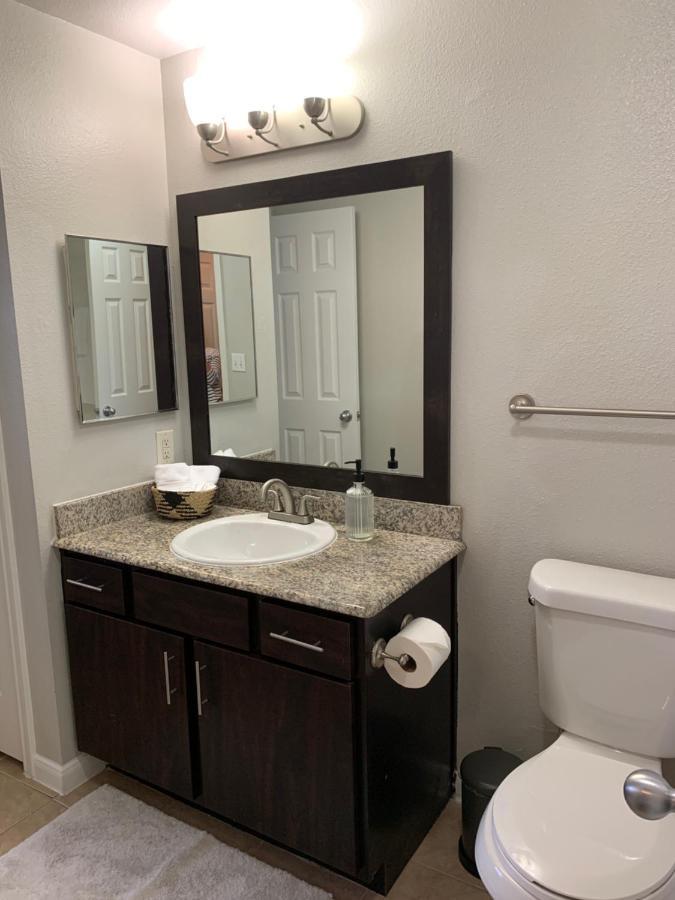 Newly Furnished 1Br Apartment W/ Hermann Park View Houston Bagian luar foto